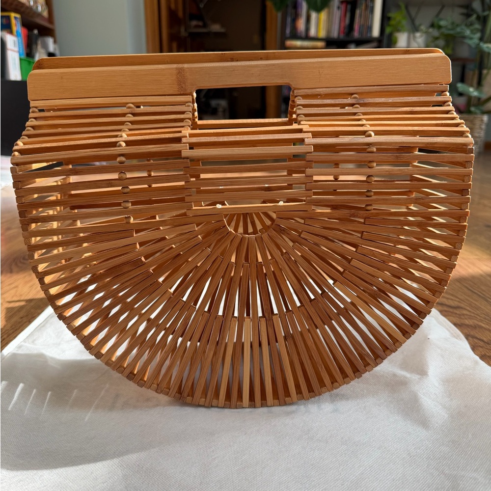 Cult Gaia Bamboo Ark Bag - Picture 4 of 13